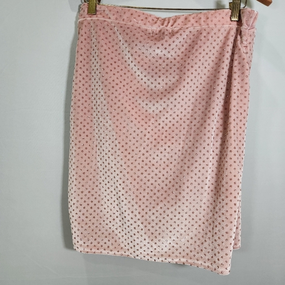 2 For 20 PrettyLittleThing Pink Ruched Wrap Mini Skirt Concert/nightclub - Picture 3 of 6